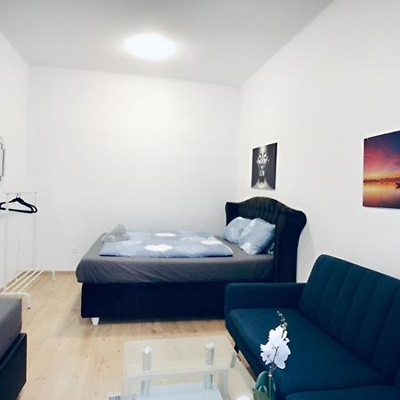 Spacious Cozy 1Br Apt Near To Danube River Wenen Buitenkant foto