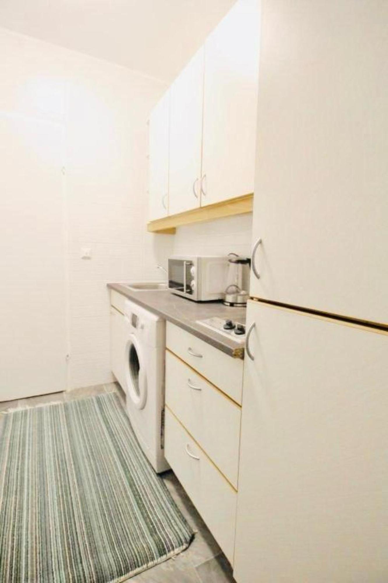 Spacious Cozy 1Br Apt Near To Danube River Wenen Buitenkant foto